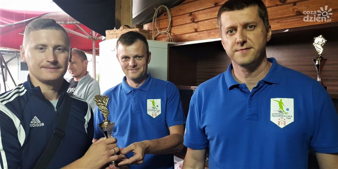 Oldboje KSZO triumfują w Ostrowieckiej Piłkarskiej Lidze Firm Oldboje KSZO triumfują w Ostrowieckiej Piłkarskiej Lidze Firm
