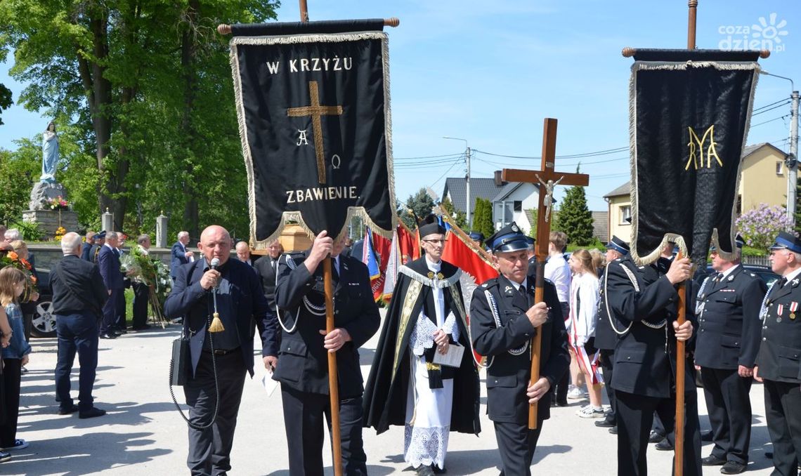 Ostatnie pożegnanie Stanisława Stachury - pierwszego wójta gminy Masłów