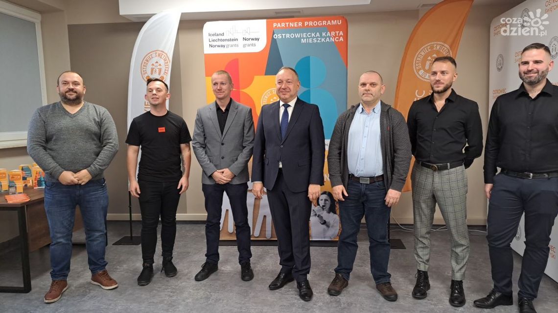 "Ostra Karta" zyskuje coraz większe zainteresowanie "Ostra Karta" zyskuje coraz większe zainteresowanie