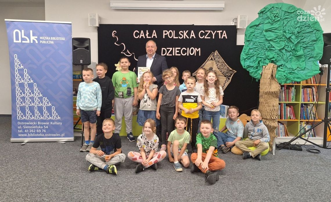 Ostrowczanie też czytają dzieciom Ostrowczanie też czytają dzieciom