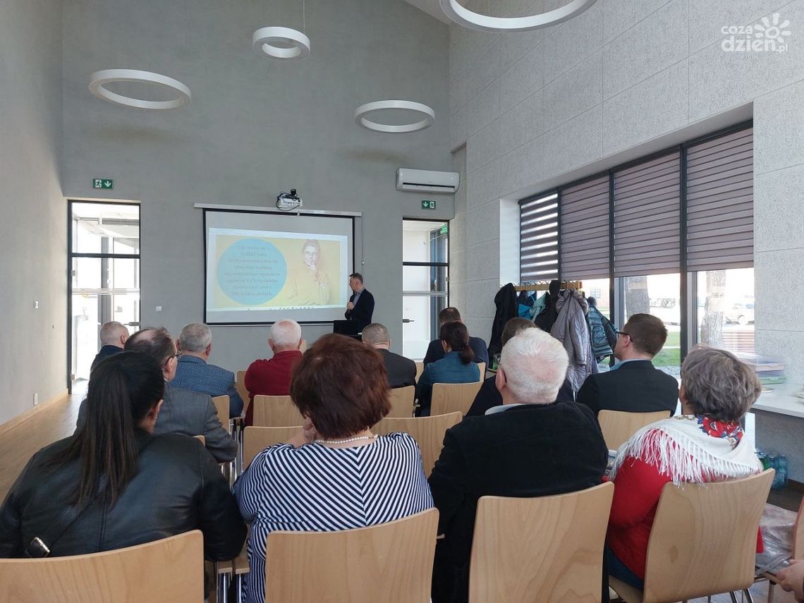 Ostrowczanie zdecydują o tym jak będzie wyglądała tegoroczna edycja Budżetu Obywatelskiego Ostrowczanie zdecydują o tym jak będzie wyglądała tegoroczna edycja Budżetu Obywatelskiego