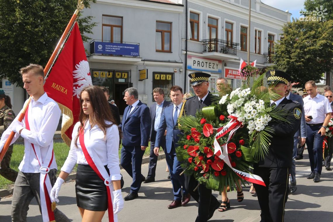 Ostrowiec pamiętał - obchody rocznicy Cudu nad Wisłą Ostrowiec pamiętał - obchody rocznicy Cudu nad Wisłą