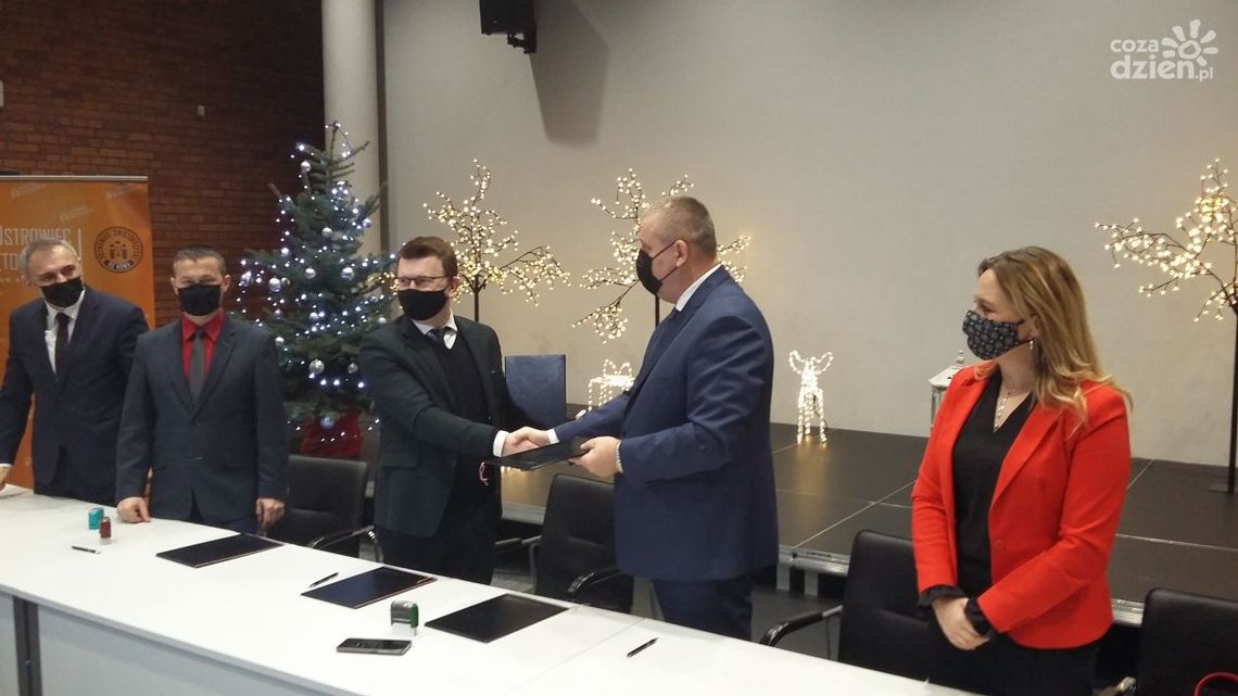 Ostrowiec Świętokrzyski i gminę Kunów połączą linie autobusowe Ostrowiec Świętokrzyski i gminę Kunów połączą linie autobusowe