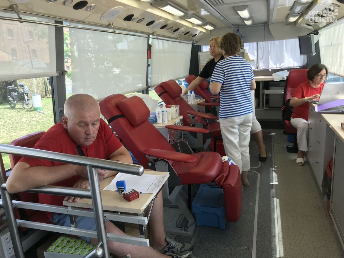 Ostrowieccy motocykliści oddawali krew Ostrowieccy motocykliści oddawali krew