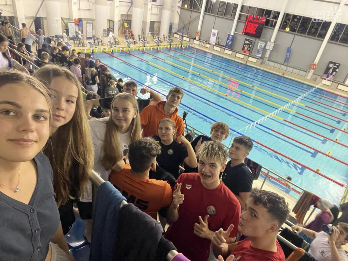 Ostrowieccy pływacy znowu z medalami 