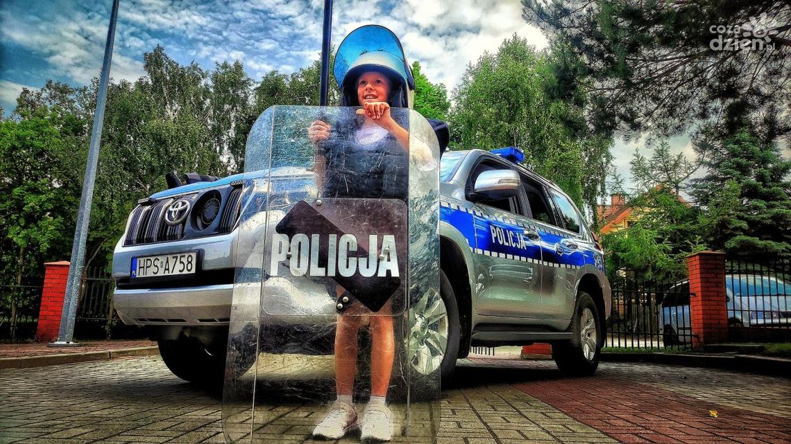 Ostrowiecka policja świętuje Ostrowiecka policja świętuje