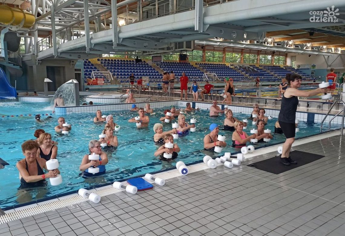 Ostrowiecki MOSiR zaprasza Aktywnych Seniorów na aquarobic
Ostrowiecki MOSiR zaprasza Aktywnych Seniorów na aquarobic