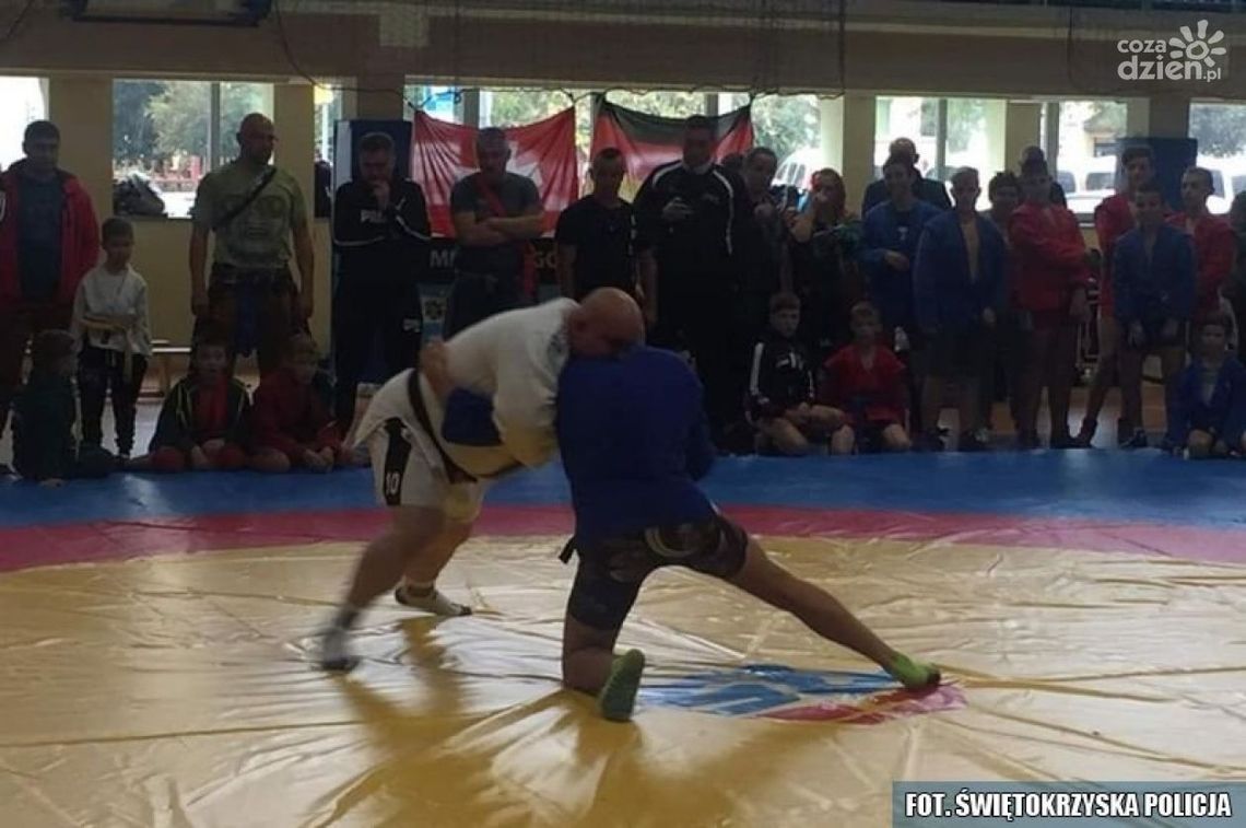 Ostrowiecki policjant na podium