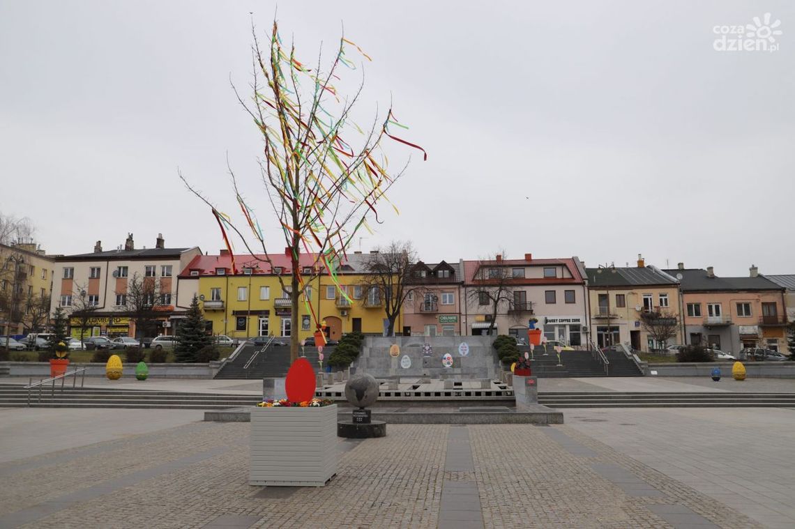 Ostrowiecki Rynek pełen świątecznych niespodzianek Ostrowiecki Rynek pełen świątecznych niespodzianek