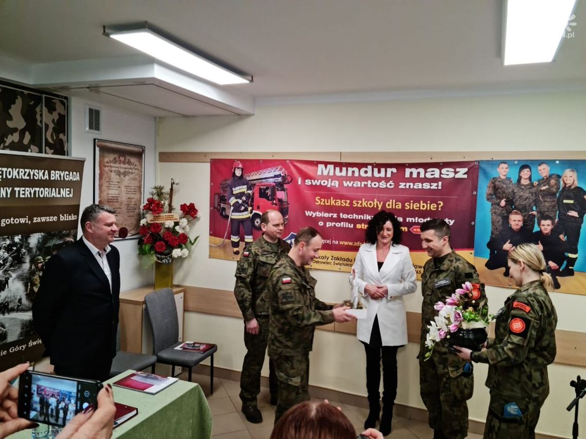 Ostrowiecki ZDZ zacieśnia współpracę ze świętokrzyskimi "terytoriasami" Ostrowiecki ZDZ zacieśnia współpracę ze świętokrzyskimi "terytoriasami"