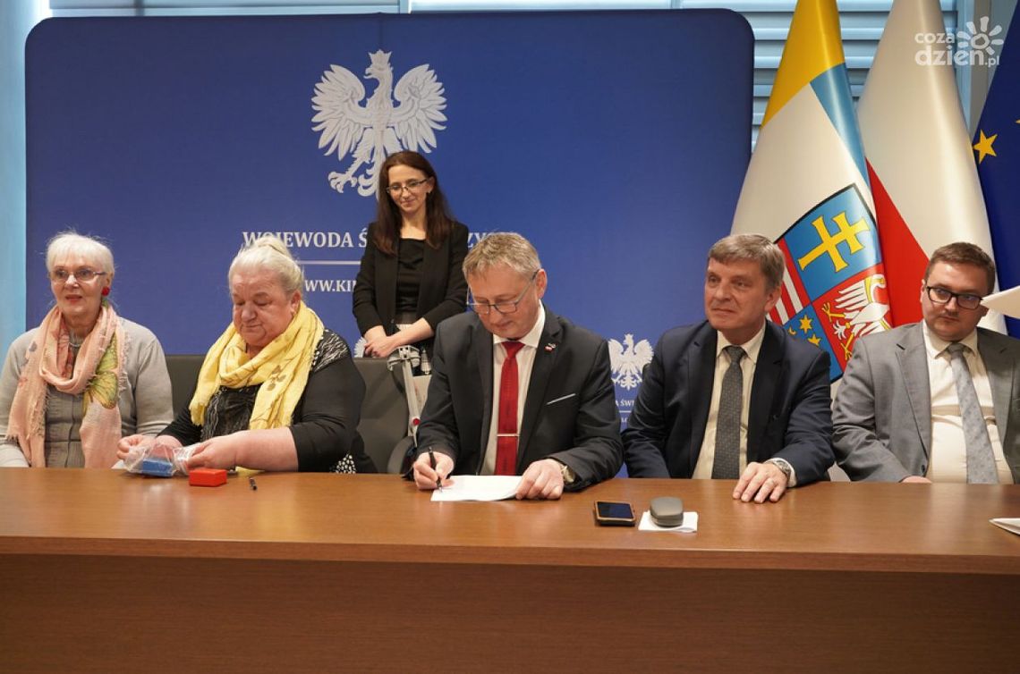 Ostrowieckie Amazonki dostały środki na rehabilitację Ostrowieckie Amazonki dostały środki na rehabilitację