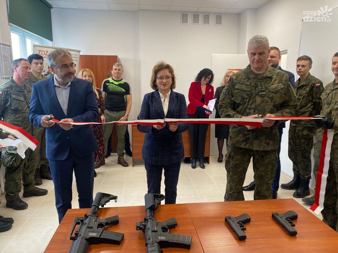 Ostrowieckie technikum ma multimedialną strzelnicę Ostrowieckie technikum ma multimedialną strzelnicę