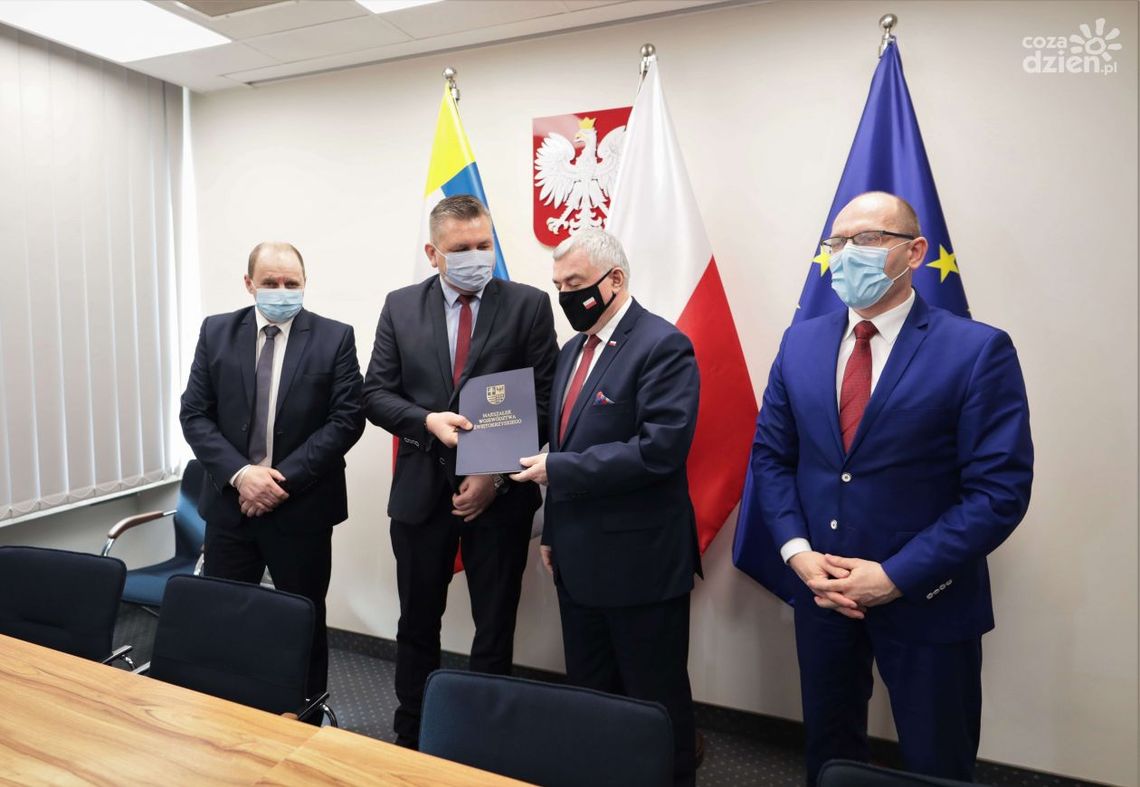 Ożarów: budynki SM "Wzgórze" przejdą termomodernizację Ożarów: budynki SM "Wzgórze" przejdą termomodernizację