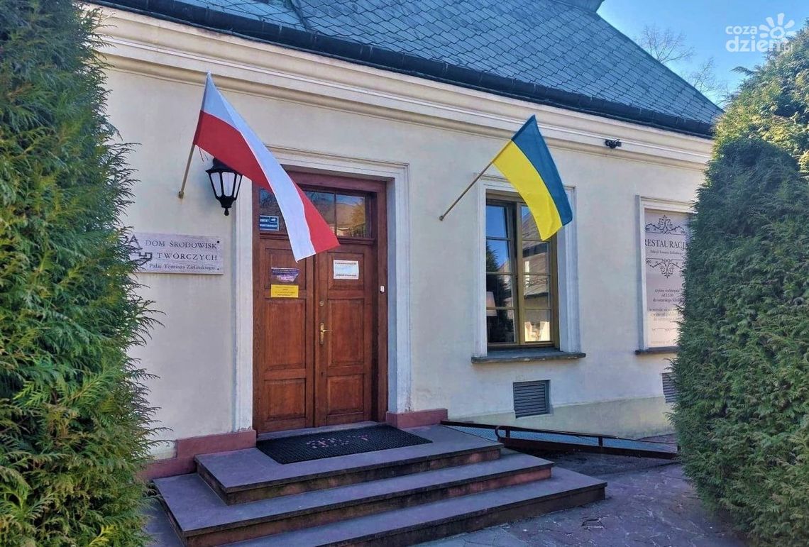 Pałacykowa zbiórka artykułów szkolnych dla dzieci z Ukrainy