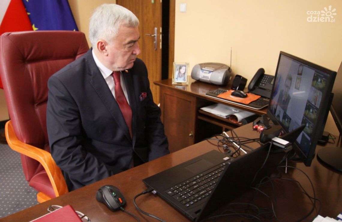 Pandemia, przemoc domowa i środki unijne - o tym debatowali marszałkowie województw