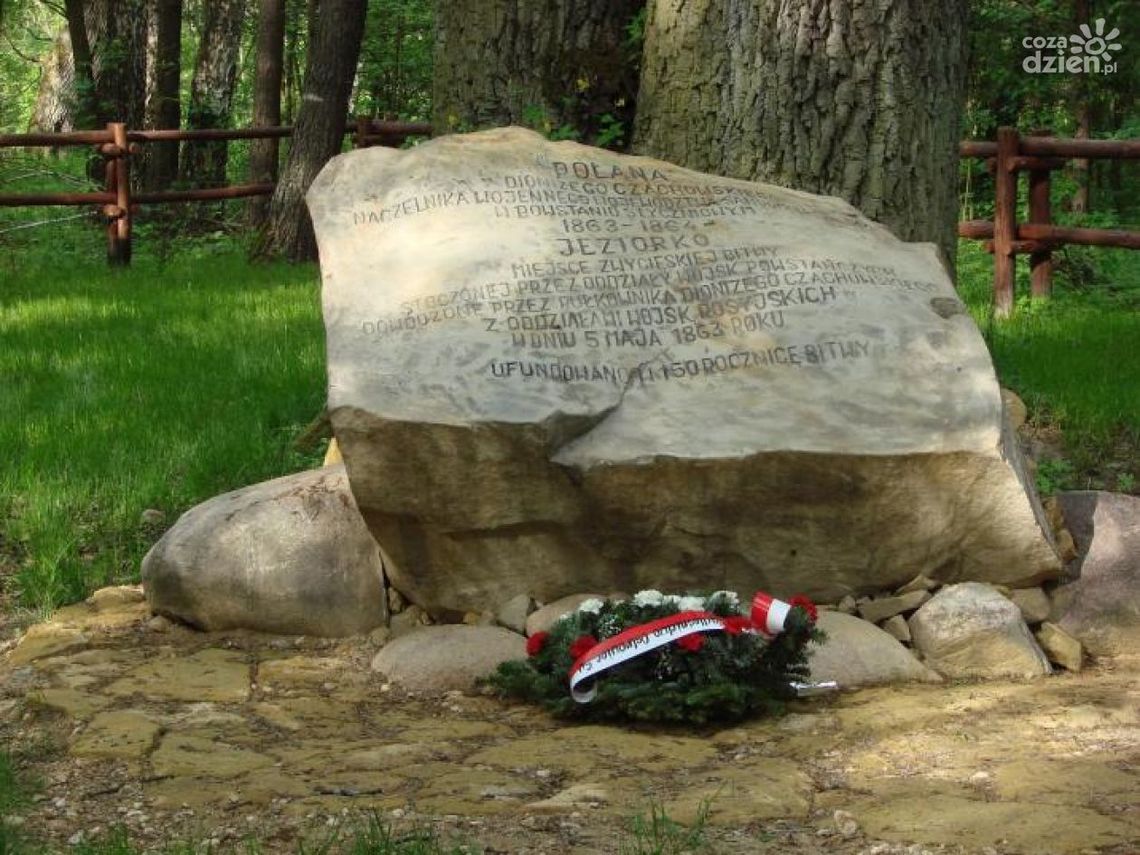 Patriotyczne uroczystości w Jeziórku Patriotyczne uroczystości w Jeziórku