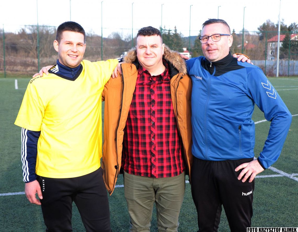 Paweł Toboła o meczach Kawalerów z Żonatymi