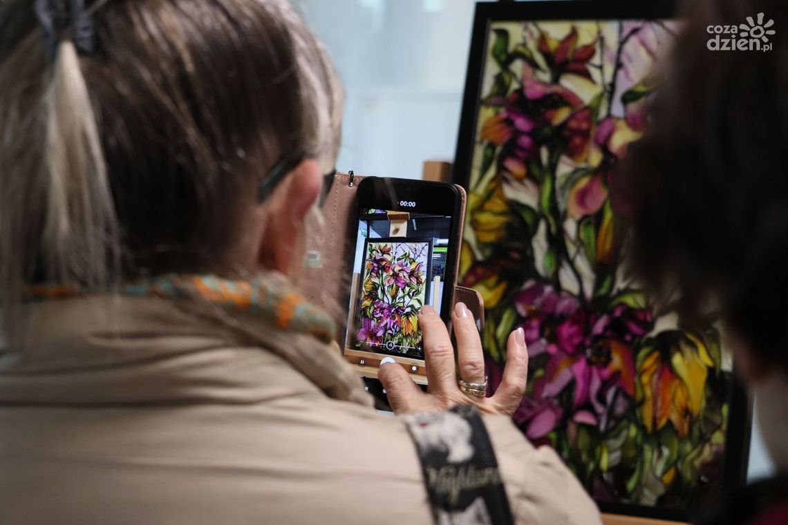 Pełna barw wystawa w Punkcie Promocji Kielc Pełna barw wystawa w Punkcie Promocji Kielc