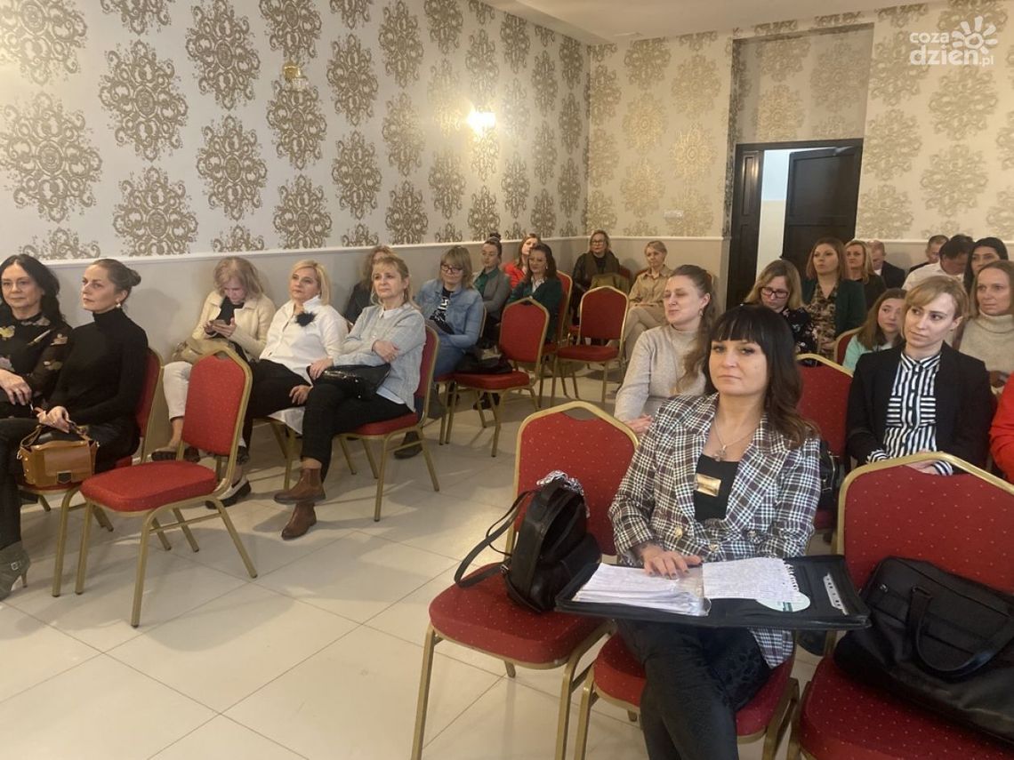 "Perspektywa" dla kobiet "Perspektywa" dla kobiet