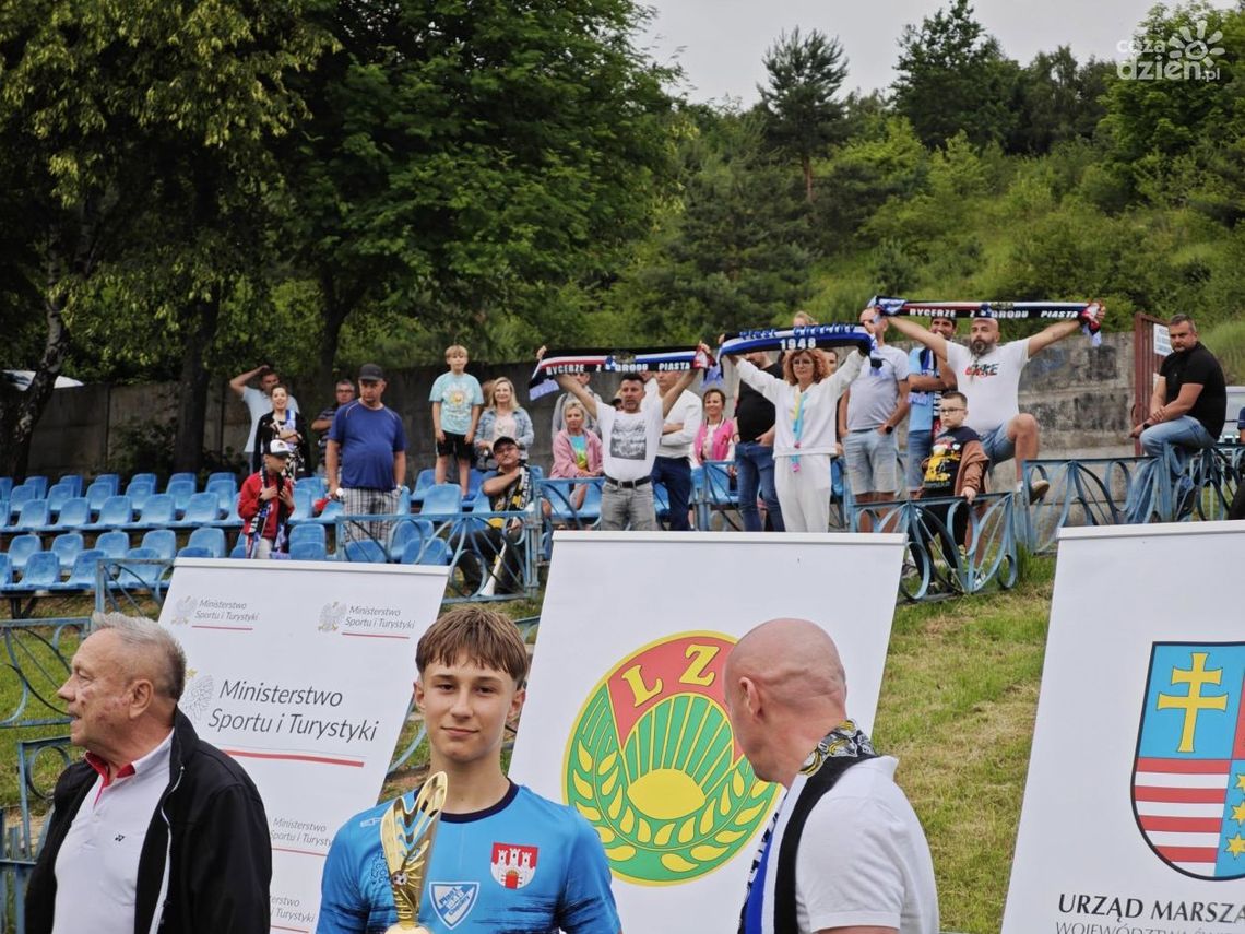 Piast wygrywa Finał Wojewódzki! Przed nimi Ogólnopolski Turniej „Piłkarska Kadra Czeka” Piast wygrywa Finał Wojewódzki! Przed nimi Ogólnopolski Turniej „Piłkarska Kadra Czeka”