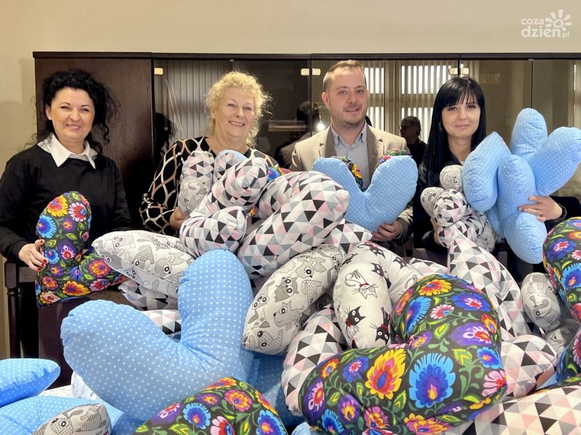 Piękny dar dla pacjentek z rakiem piersi Piękny dar dla pacjentek z rakiem piersi