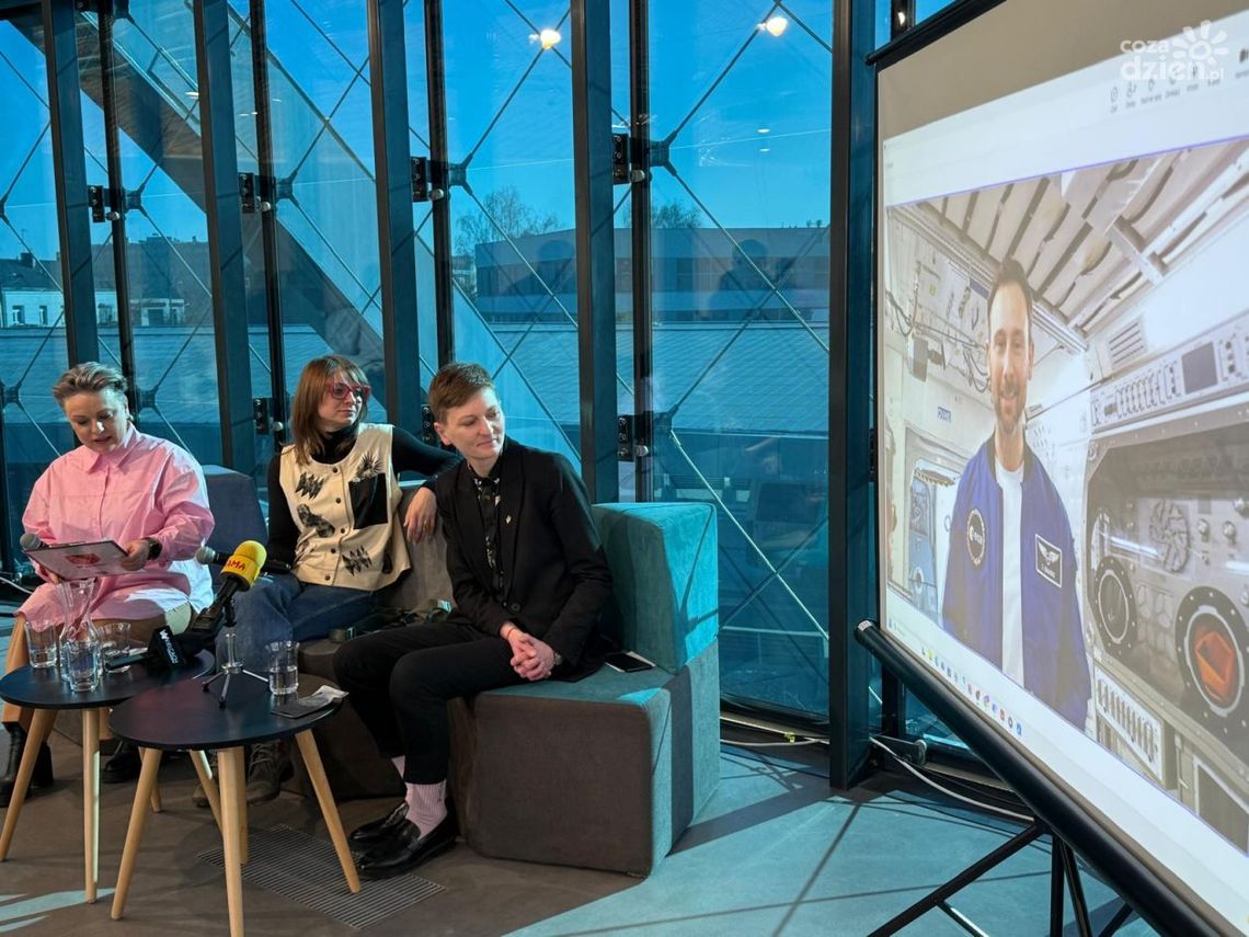 Pierogi z Kielc do kosmosu! Astronauta połączył się z nami w kieleckim UFO