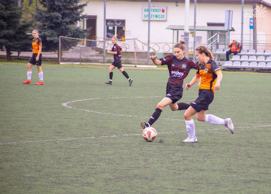 Pierwsza III-ligowa porażka piłkarek KSZO