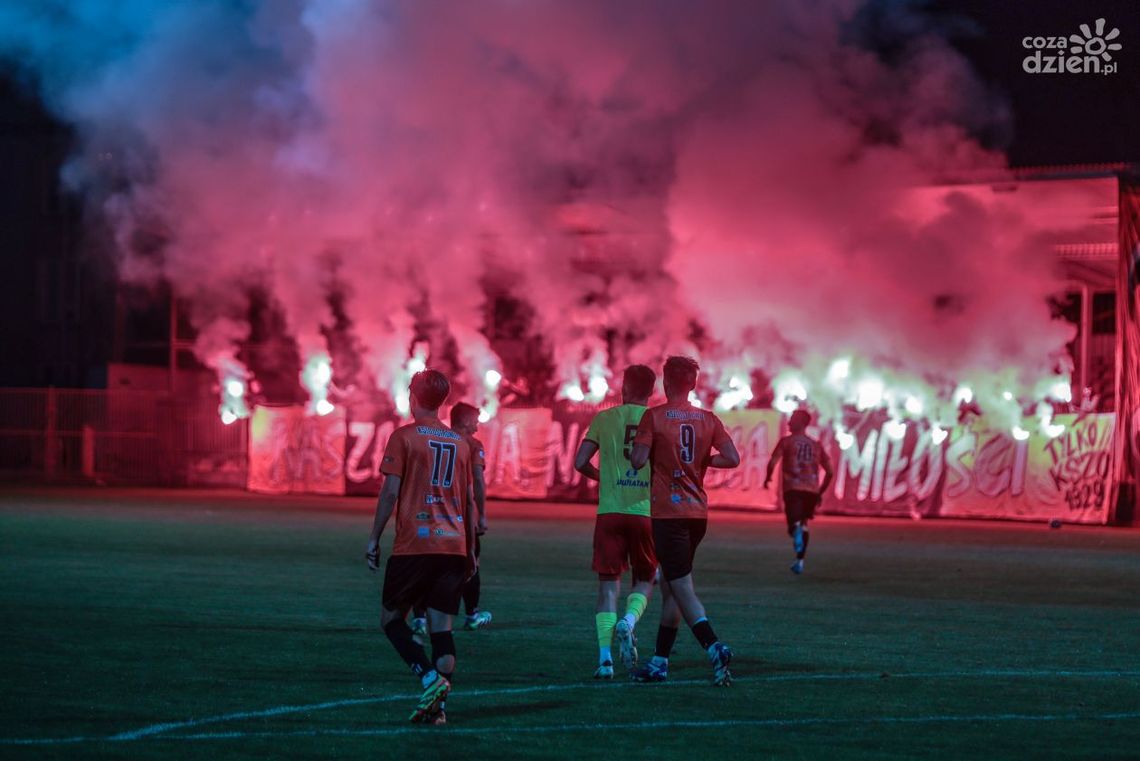Pierwsza przegrana pomarańczowo-czarnych na włąsnym terenie