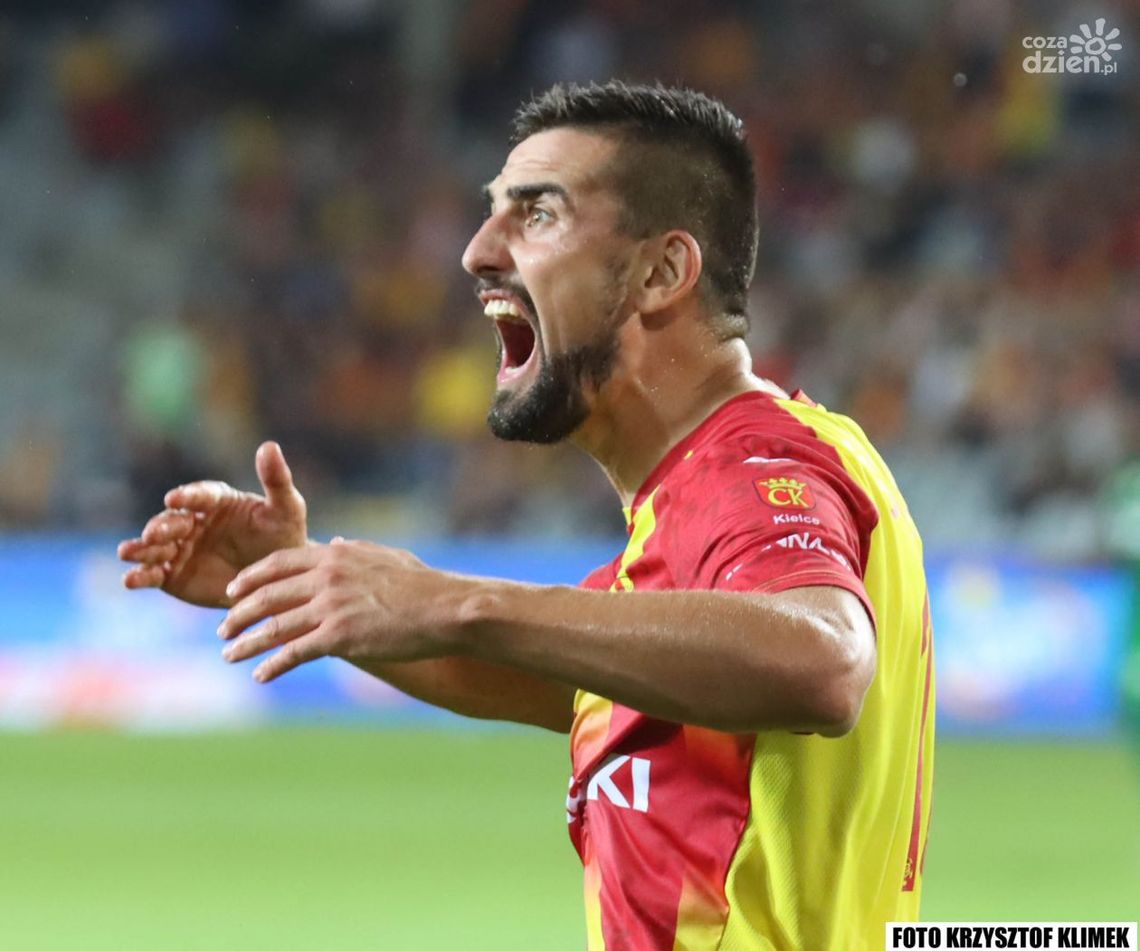 Pierwsza wygrana Korony