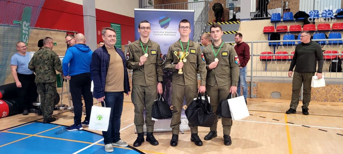 Pierwsze miejsce kadetów ze Staszowa 