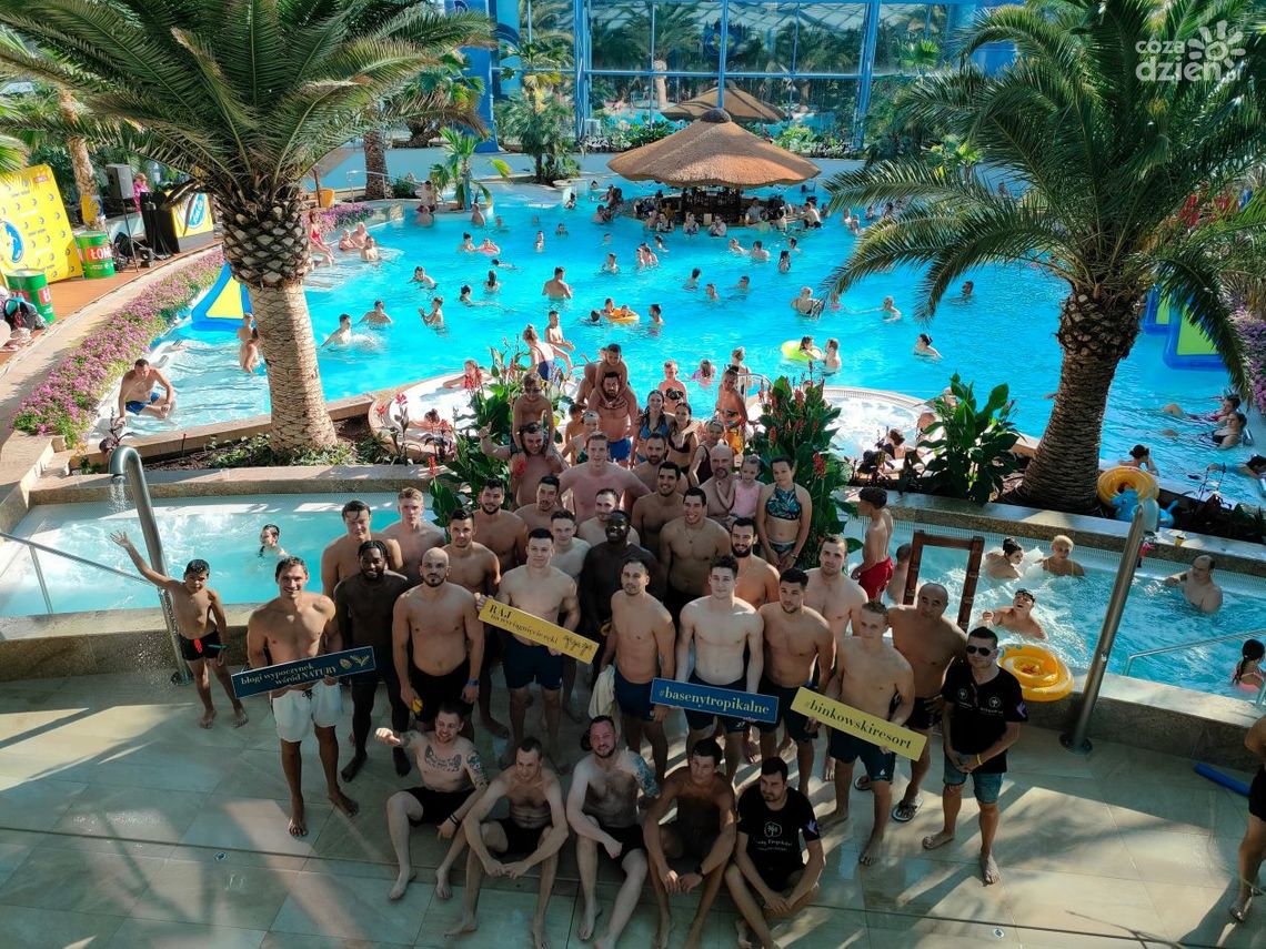 Pierwsze takie wydarzenie! Mecz piłki wodnej Łomży Industria Kielce w Basenach Tropikalnych Binkowski Resort!
