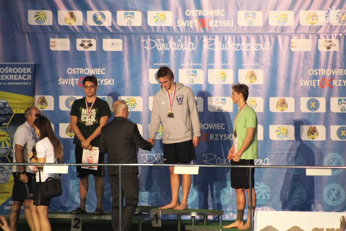 Pierwszy dzień i pierwsze rekordy