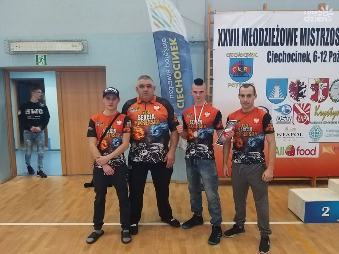 Pięściarze KSZO z medalami na Młodzieżowych Mistrzostwach Polski Pięściarze KSZO z medalami na Młodzieżowych Mistrzostwach Polski