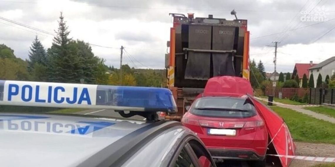Pijana wjechała w śmieciarkę. Pracownik firmy porządkowej trafił do szpitala