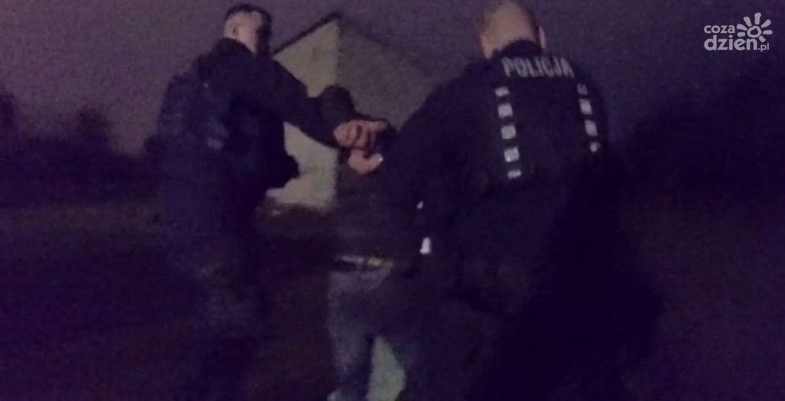 Pijany kierowca BMW zatrzymany w Kielcach!  Uciekał pieszo przed policjantami [WIDEO]