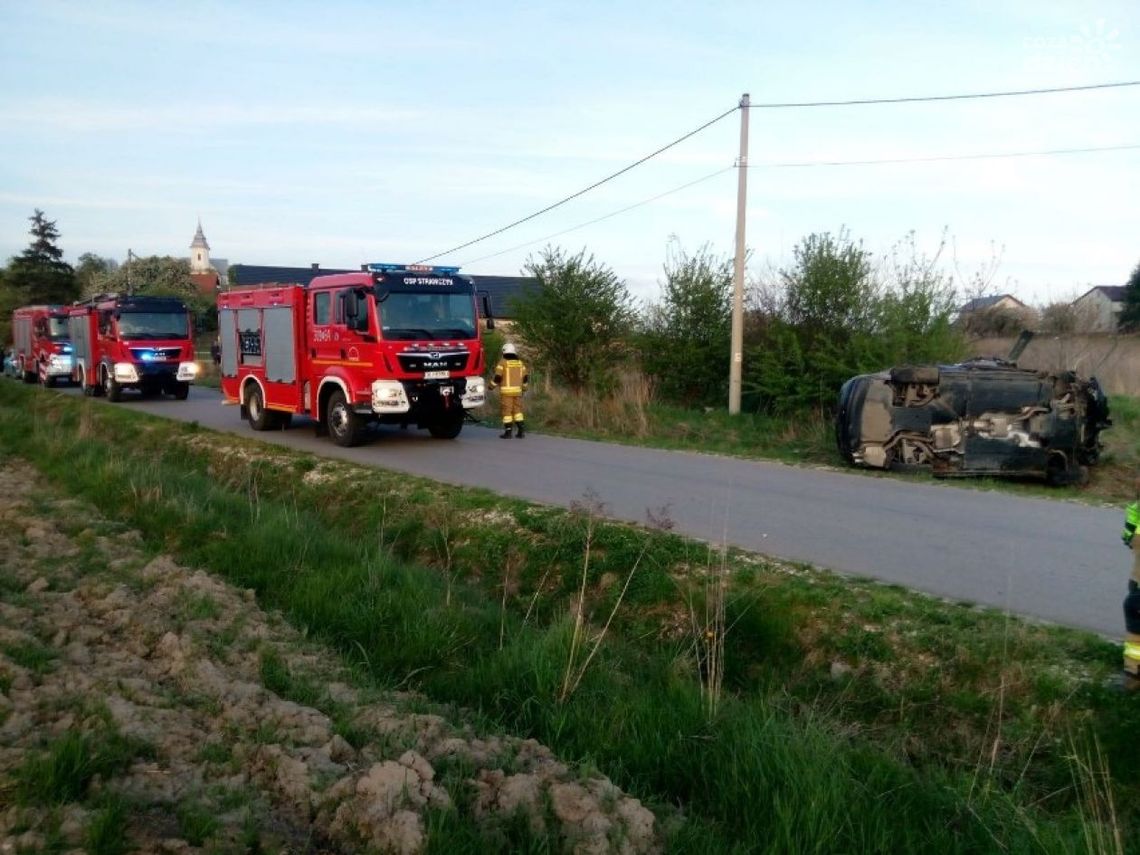 Pijany kierowca wyleciał z auta. Lądował śmigłowiec LPR