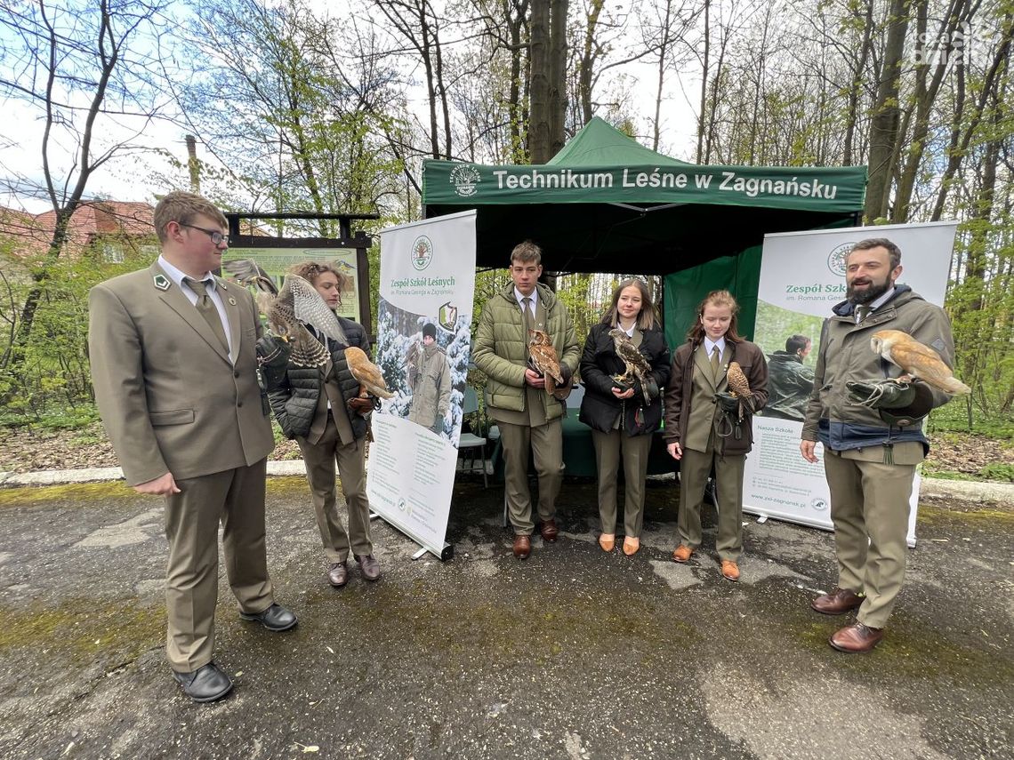 Piknik Ekologiczny dla dzieci z okazji minionego Dnia Ziemi Piknik Ekologiczny dla dzieci z okazji minionego Dnia Ziemi
