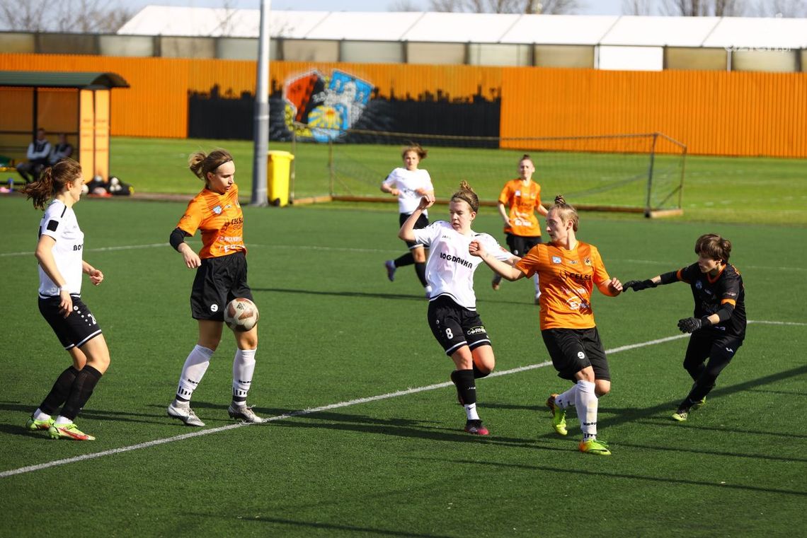 Piłkarki KSZO 1929 wznowiły ligowe rozgrywki