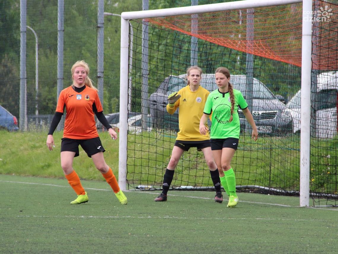 Piłkarki KSZO zainaugurowały rundę wiosenną IV Ligi Piłkarki KSZO zainaugurowały rundę wiosenną IV Ligi