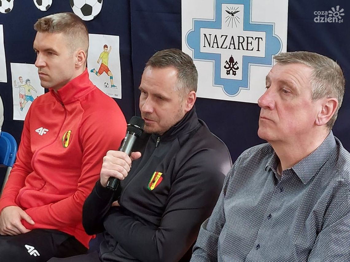 Piłkarskie odwiedziny w kieleckim Nazarecie Piłkarskie odwiedziny w kieleckim Nazarecie