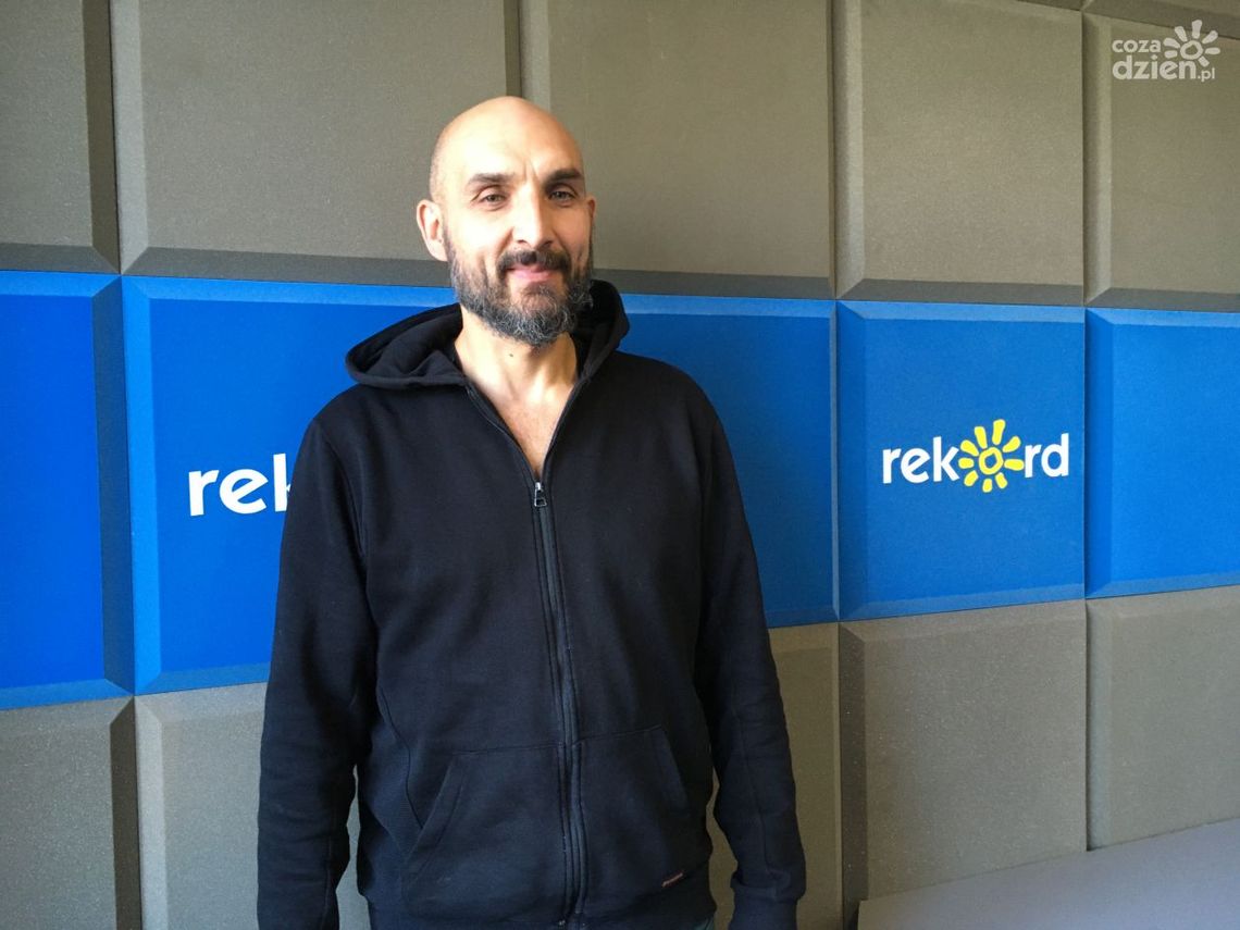 Piotr Stefański: W bębnach jest rytm, który poprawia nasze samopoczucie 