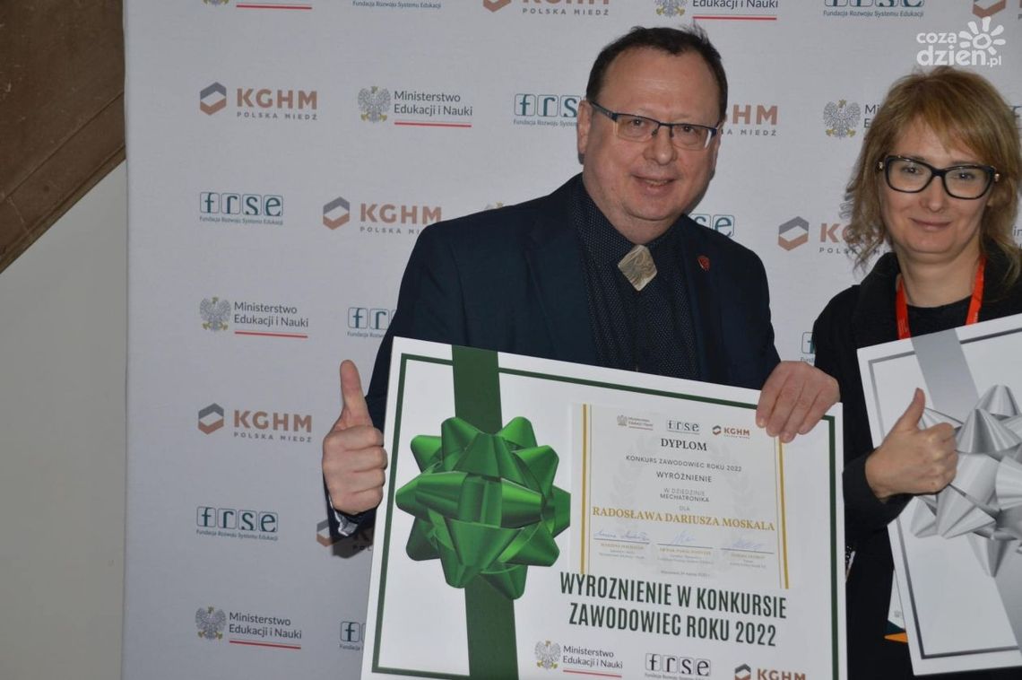 Po tytule Nauczyciel Roku 2009 teraz splendor  Zawodowca Roku 2022