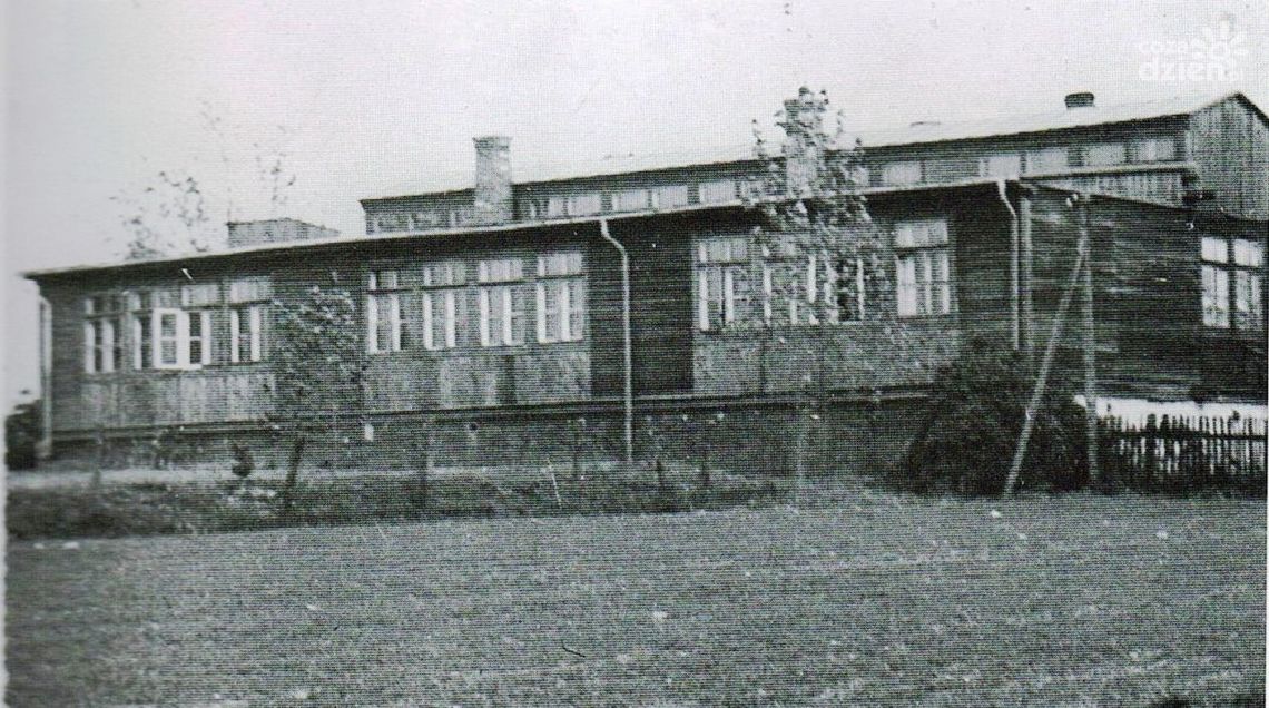 PODGÓRZE: mała szkoła a wielka jej historia PODGÓRZE: mała szkoła a wielka jej historia