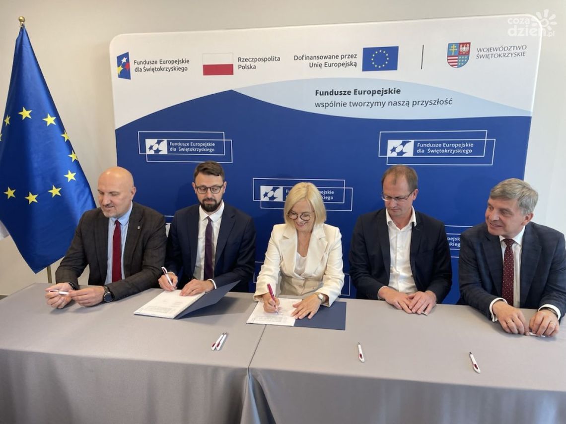 Podpisano umowę na zakup 4 pociągów dla świętokrzyskiego Podpisano umowę na zakup 4 pociągów dla świętokrzyskiego