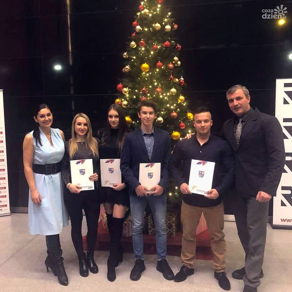 Podsumowali sportowy rok - ostrowczanie z wyróżnieniami Podsumowali sportowy rok - ostrowczanie z wyróżnieniami