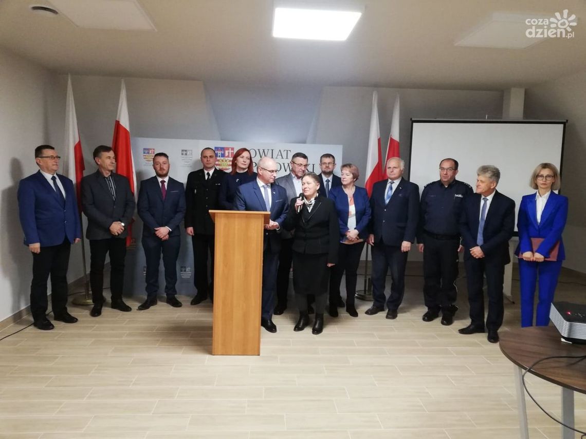 Podsumowanie działalności Zarządu powiatu opatowskiego Podsumowanie działalności Zarządu powiatu opatowskiego