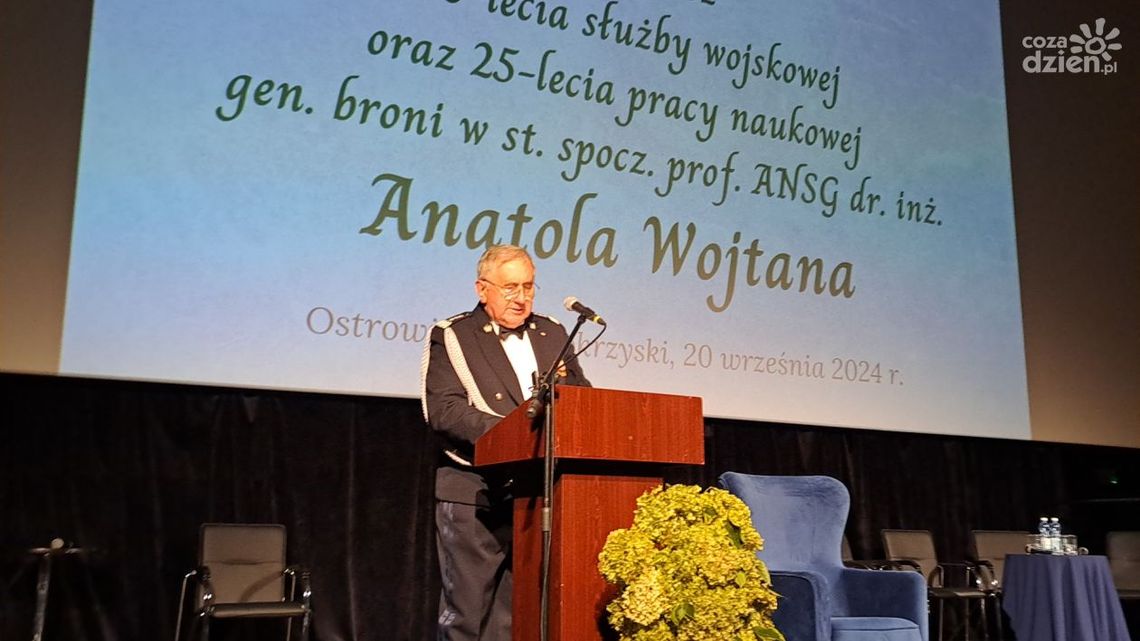 Podwójny jubileusz ostrowczanina gen. Anatola Wojtana Podwójny jubileusz ostrowczanina gen. Anatola Wojtana