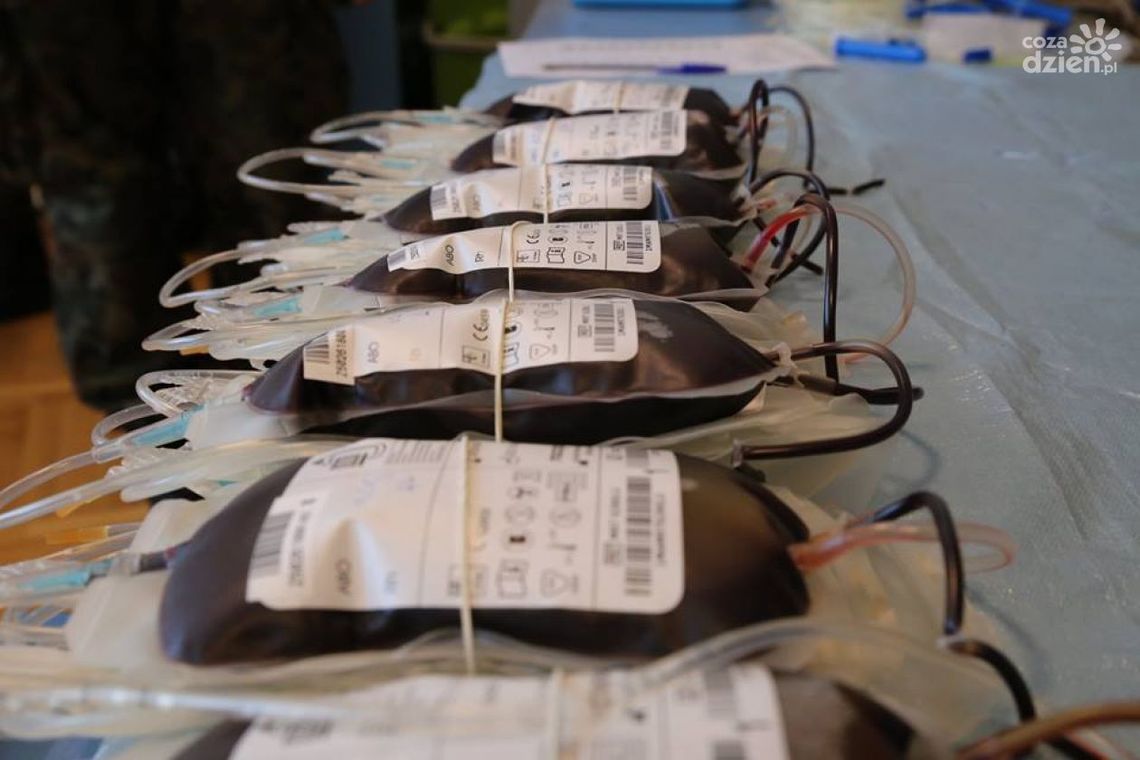 Policjanci i strażacy przeleją krew Policjanci i strażacy przeleją krew