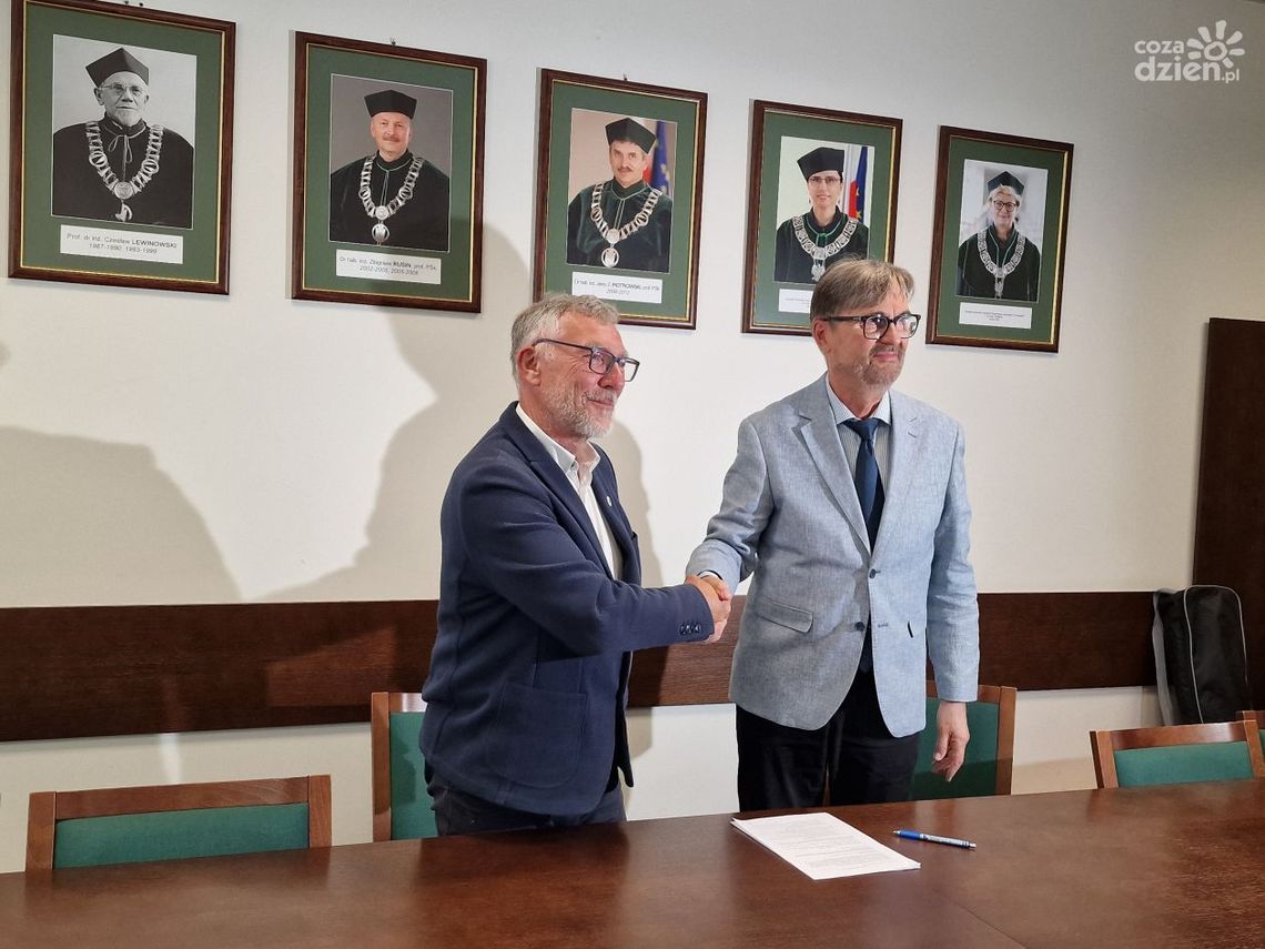 Politechnika Świętokrzyska i GEOPRZEM zacieśniają współpracę