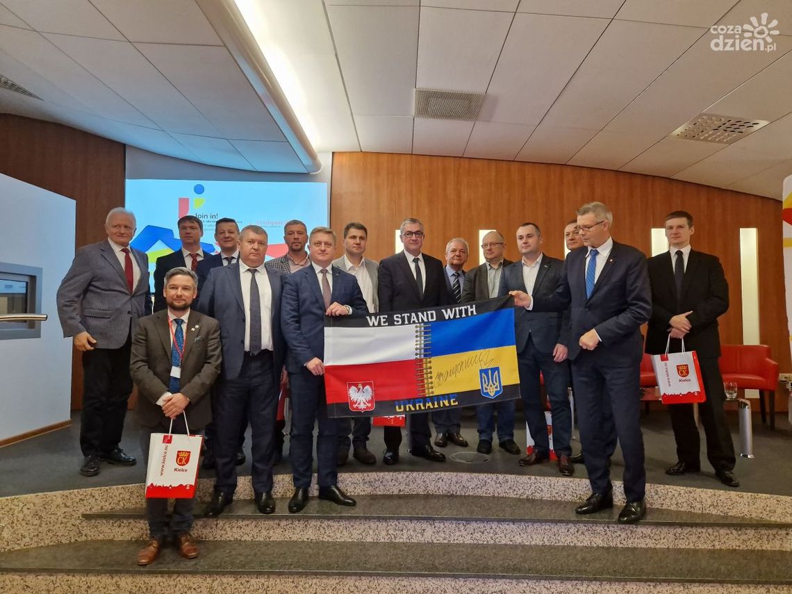 Polskie firmy w odbudowie Ukrainy. Konferencja Join in! w Targach Kielce